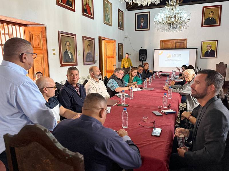 Diario Frontera, Frontera Digital,  Regionales, ,La Gobernación del estado Bolivariano de Mérida, liderada por el gobernador Arnaldo Sánchez, sostuvo una mesa de trabajo con el presidente de la Confederación Venezolana de Industriales (Conindustria), Tito López, y con representantes del sector industrial merideño,Gobernación de Mérida impulsa sector industrial para construir la Mérida potencia