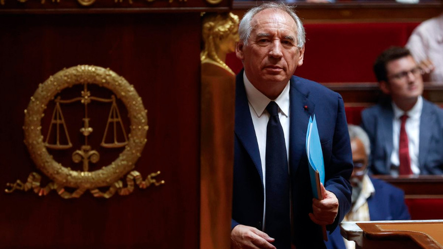 Diario Frontera, Frontera Digital,  Internacionales, ,Macron, ante su mayor dilema político: 
los tres escenarios que analiza tras la caída de Bayrou