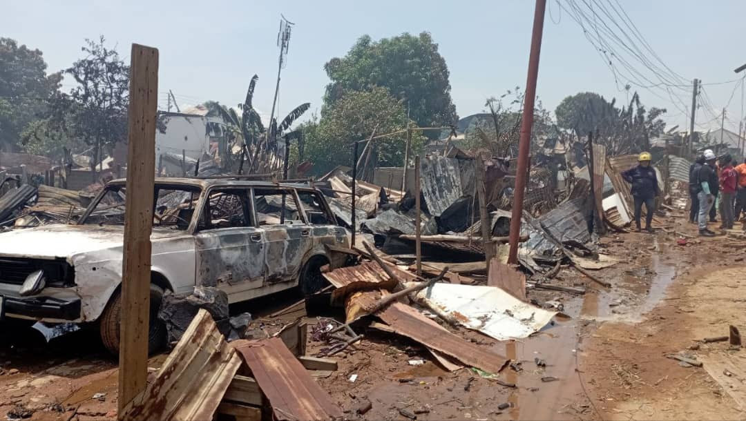 Diario Frontera, Frontera Digital,  Nacionales, ,Gobernador del Zulia: "Onda expansiva de explosión abarcó 6 km, dejó 23 heridos, y 482 casas afectadas"
