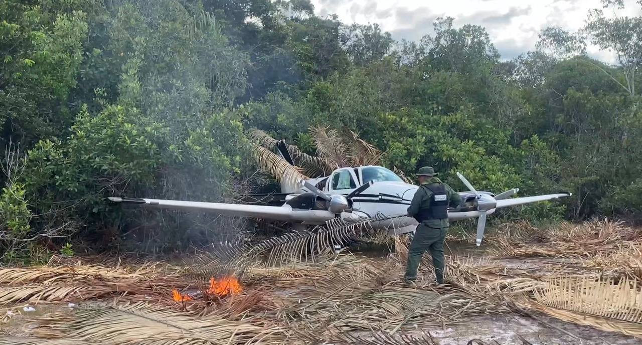 Diario Frontera, Frontera Digital,  Nacionales, ,FANB destruyó tres avionetas en Amazonas vinculadas al narcotráfico