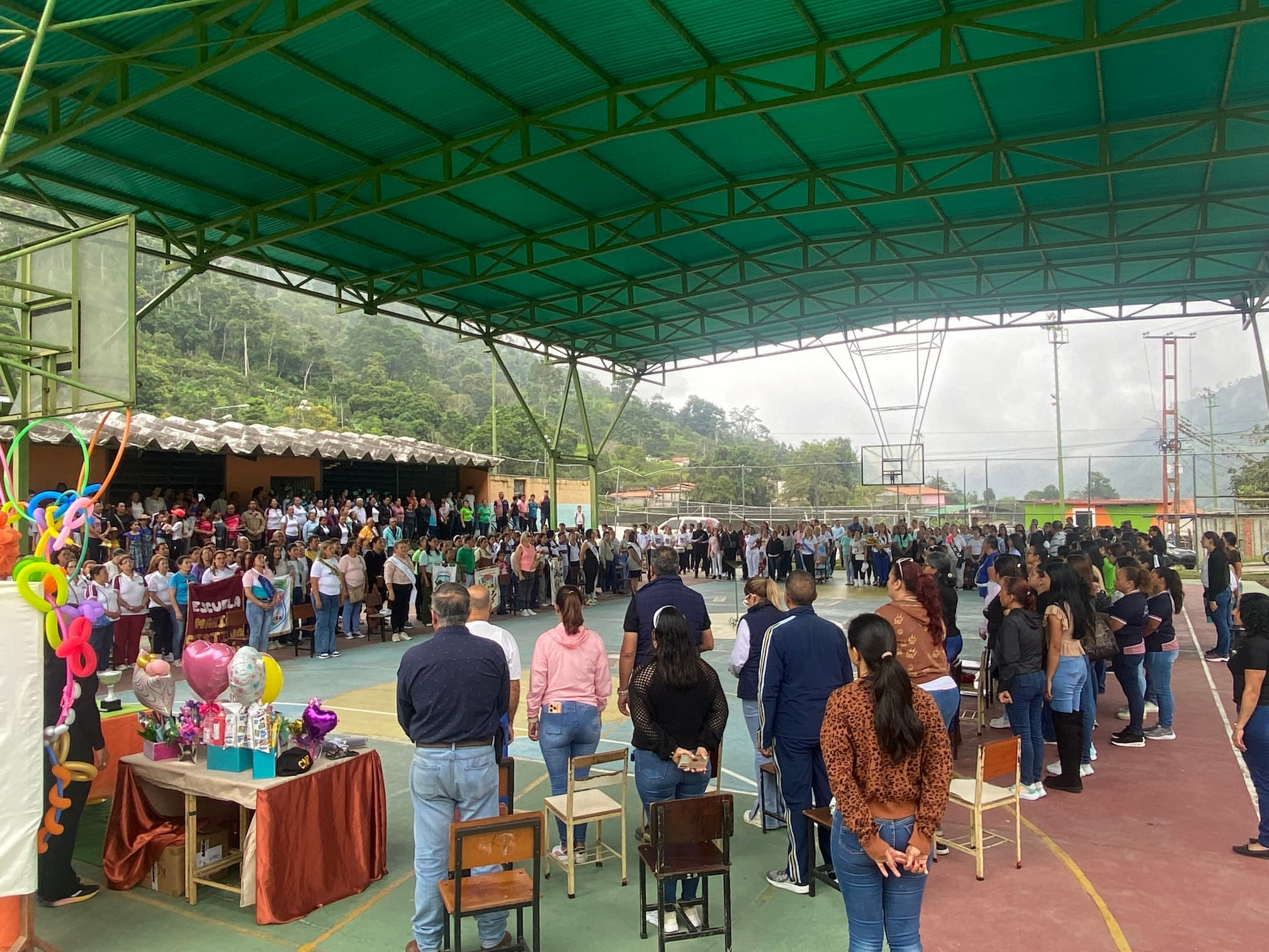 Diario Frontera, Frontera Digital,  Mocoties, ,Docentes de Zea celebran su día con colorido desfile e inauguración de juegos deportivos Magisteriales