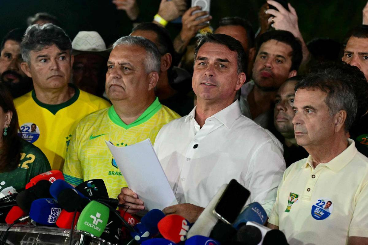 Diario Frontera, Frontera Digital,  Internacionales, ,Flávio Bolsonaro pedirá anular la segunda vuelta electoral en Brasil