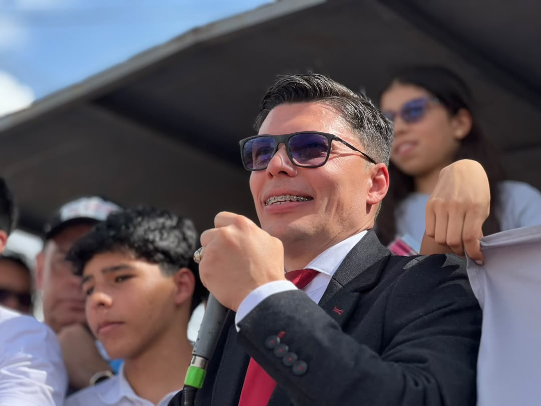 Diario Frontera, Frontera Digital,  Regionales, ,De acuerdo con el boletín, las planchas inscritas por el Prof.  Virgilio Castillo lograron el 47,66% de los votos de las cinco planchas clasificadas,Triunfo arrollador de la Transformación Universitaria: 
Planchas Virgilio Castillo lideran con el 47,66% de los votos