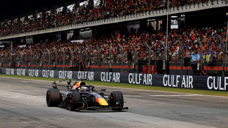 https://fronteradigital.com.ve/Franco Colapinto avanzó ocho lugares y acabó 13° 
en el GP de Baréin de Fórmula 1 en Malasia: ganó Verstappen