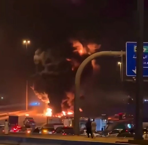 Diario Frontera, Frontera Digital,  Internacionales, ,Medios internacionales como CNN, Reuters, Axios y el canal árabe Al-Arabiya habían reportado previamente el impacto de drones y la presencia de fuego en la sede diplomática.,Dos drones iraníes impactaron contra la embajada 
de Estados Unidos en Arabia Saudita