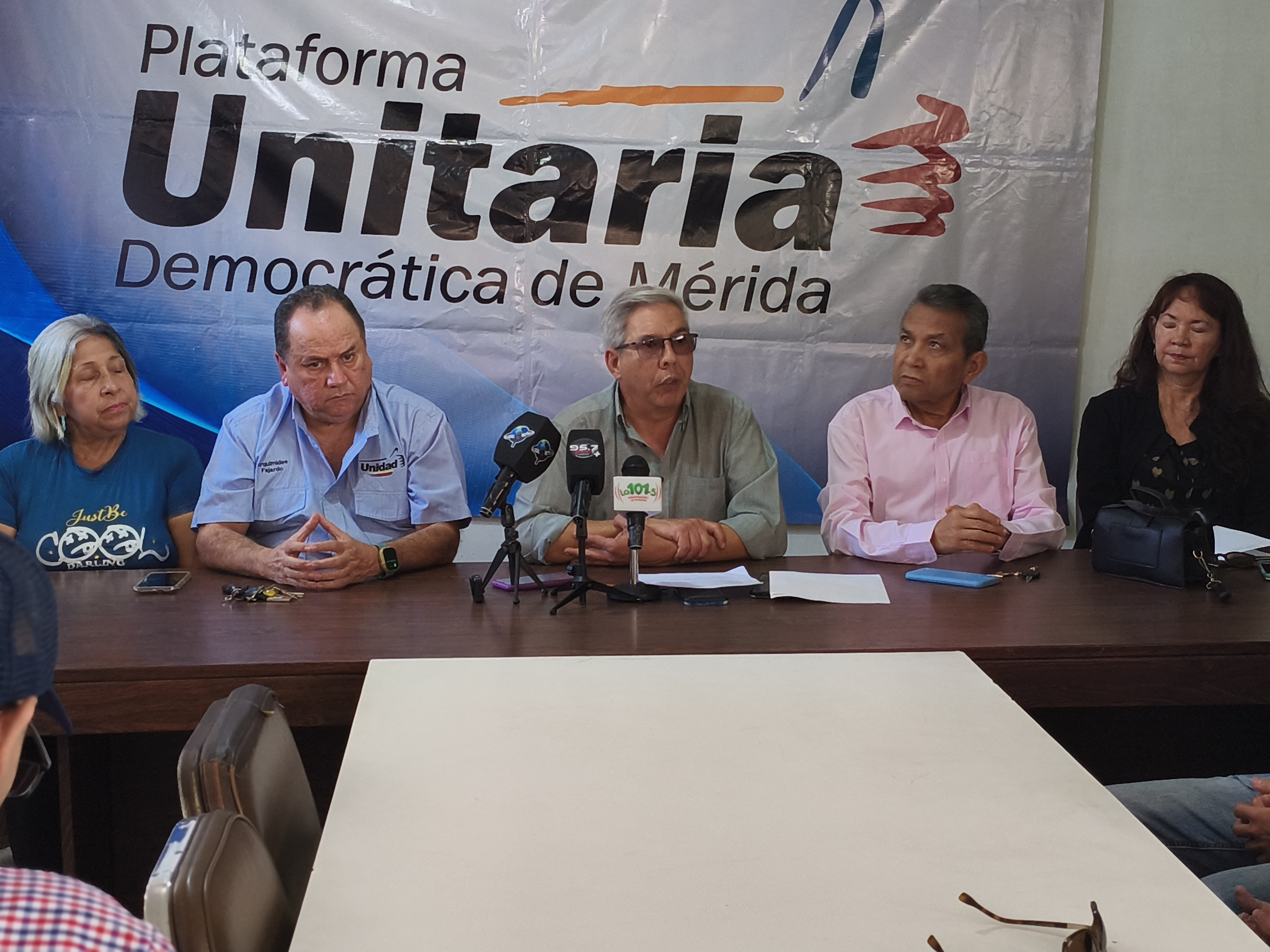 Diario Frontera, Frontera Digital,  Politica, ,Plataforma Unitaria Mérida exige la derogación de la "Ley Simón Bolívar" por considerarla un instrumento de odio