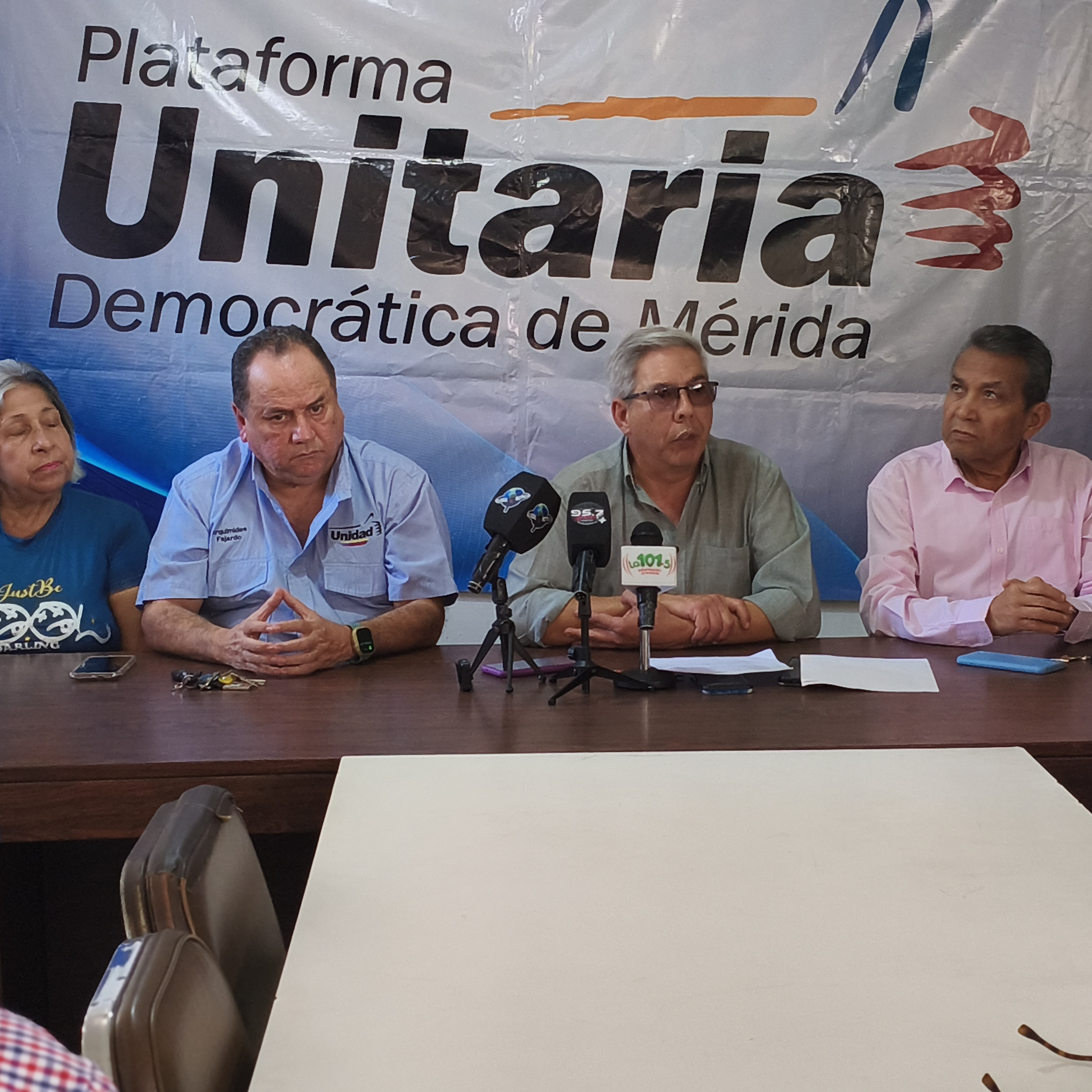 Frontera Digital,  Politica,  Plataforma Unitaria Mérida exige la derogación de la "Ley Simón Bolívar" por considerarla un instrumento de odio