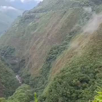 Frontera Digital, Diario Frontera, Tragedia en la vía Barinas-Mérida: Bus cae al vacío en el sector La Campana