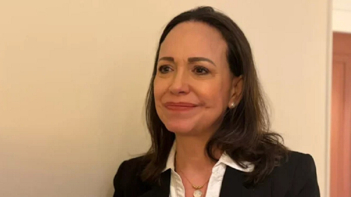 https://fronteradigital.com.ve/María Corina Machado afirma que regresará a Venezuela 
"para avanzar en la fase final de la transición"