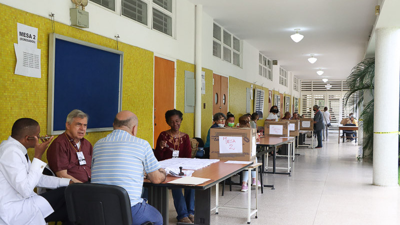 https://fronteradigital.com.ve/Comisión Electoral de la UCV reprograma elecciones estudiantiles y profesorales