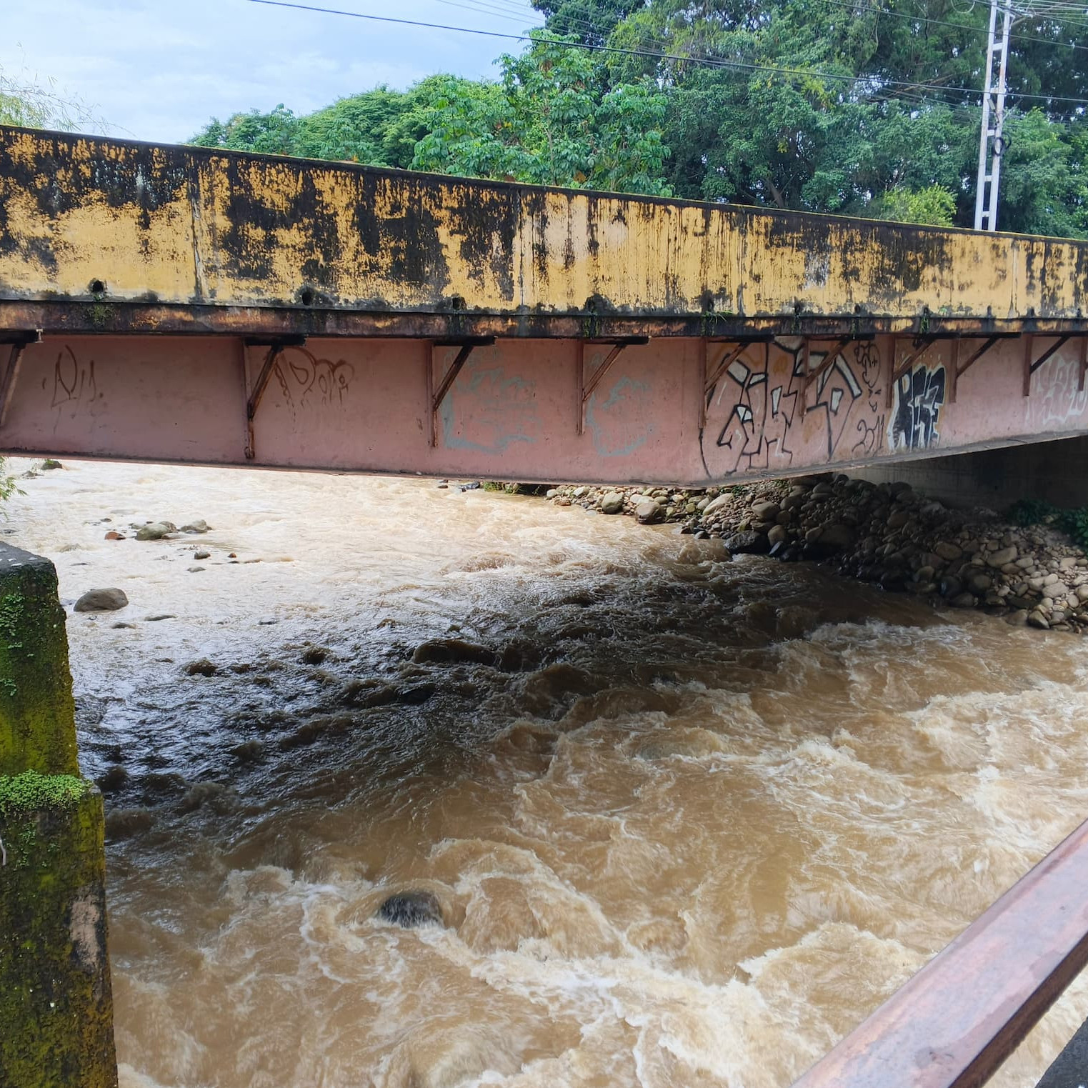 Frontera Digital,  El Vigía Panamericana,  Emergencia hídrica: Más de 4 días sin agua en el eje Panamericano por alta turbidez del río Torondoy