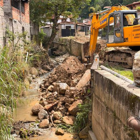Frontera Digital,  Regionales,  Alcaldía de Libertador reconstruye muro de contención para proteger a 180 familias