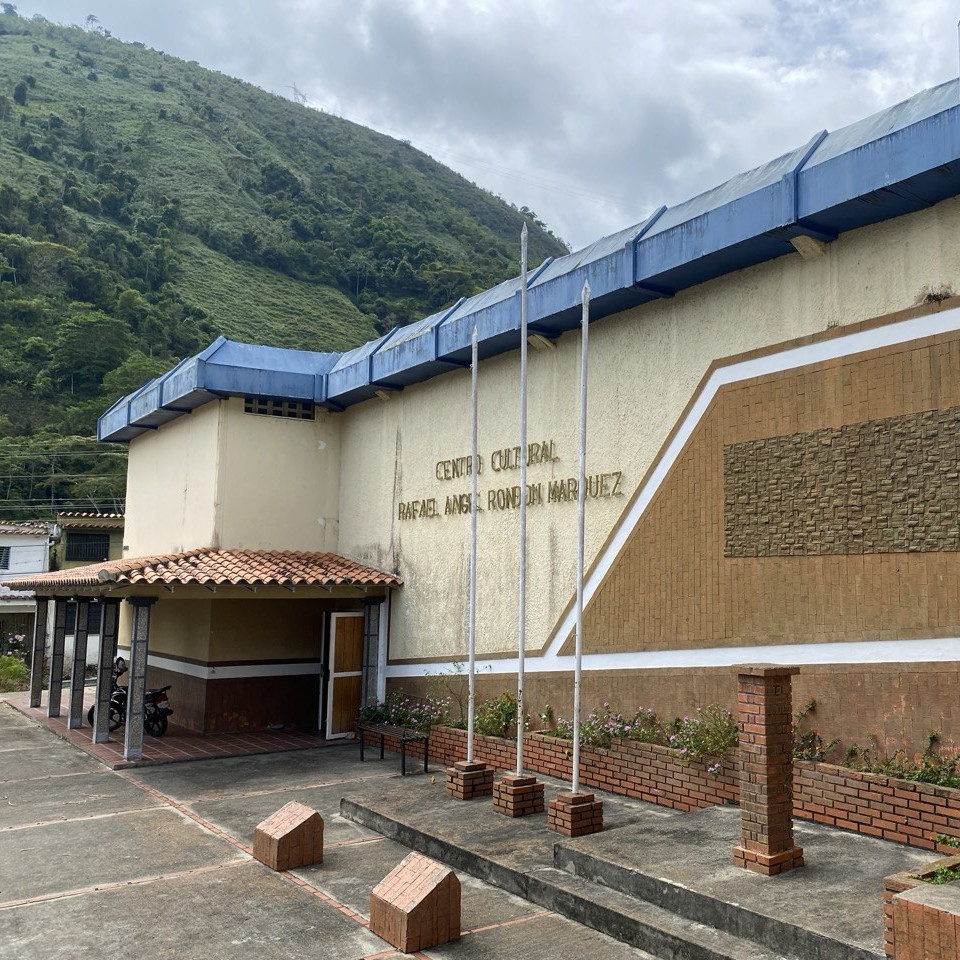 Frontera Digital, Diario Frontera, Centro Cultural "Rafael Ángel Rondón Márquez" en Zea avanza en su rehabilitación tras la Consulta Popular