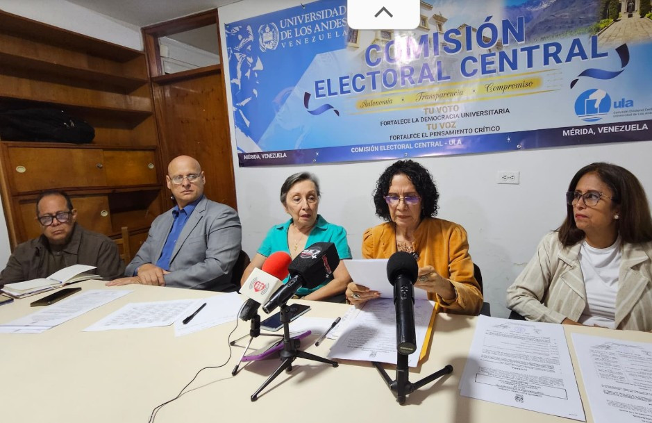  Opinión, 