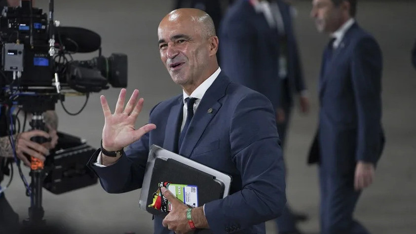 https://fronteradigital.com.ve/Roberto Martínez se despide: «Es el fin de un ciclo»