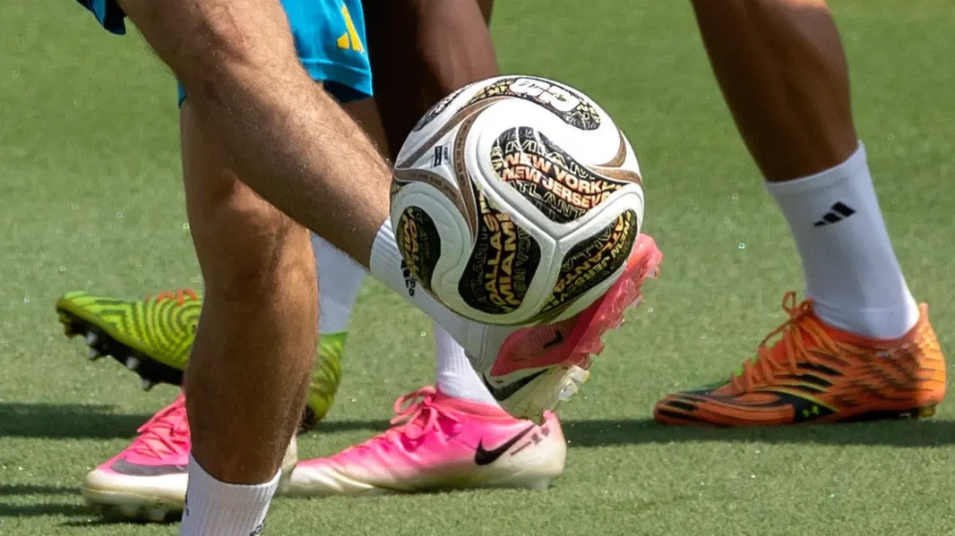 https://fronteradigital.com.ve/FIFA estrenará un balón especial para las semifinales y final del Mundial 2026