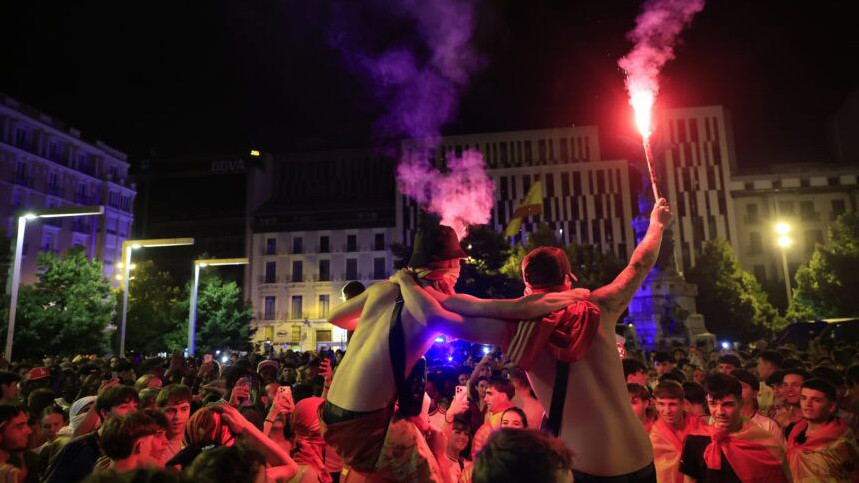 https://fronteradigital.com.ve/Dos muertos, más de 80 heridos y 12 detenidos dejaron las celebraciones del Mundial en España
