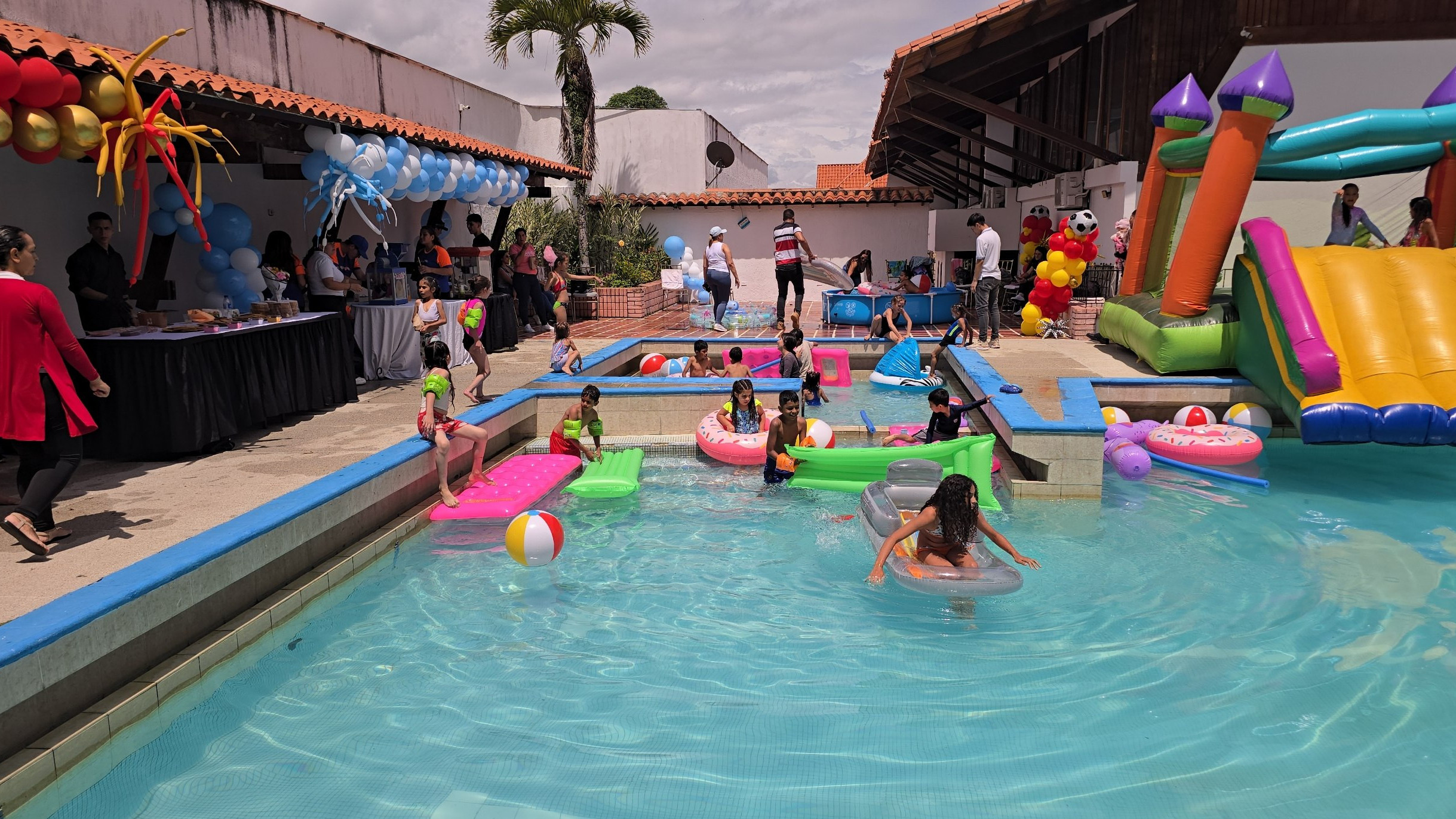 https://fronteradigital.com.ve/Niños merideños en situación de vulnerabilidad disfrutan jornada recreativa