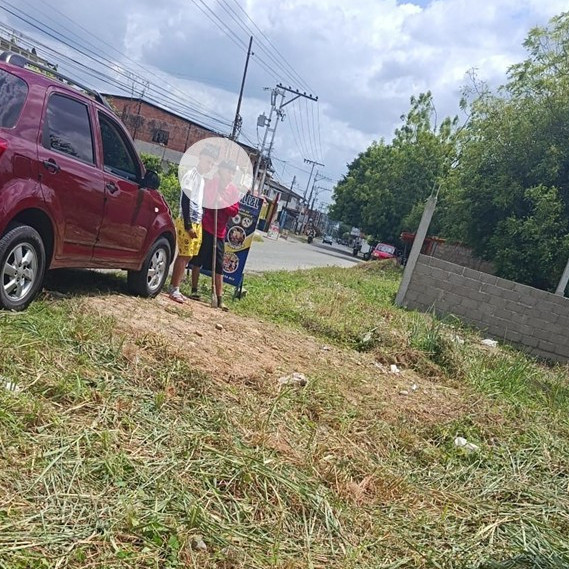 Frontera Digital,  Sucesos,  Invasores bloquean acceso en Terrazas de la Pedregosa de El Vigía