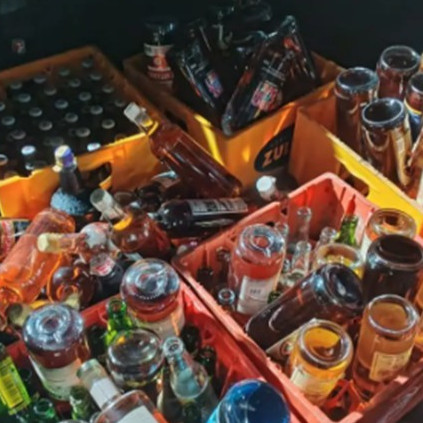 Frontera Digital,  Sucesos,  Retuvieron cajas de cerveza y licor seco en licorería de El Taparo en El Vigía