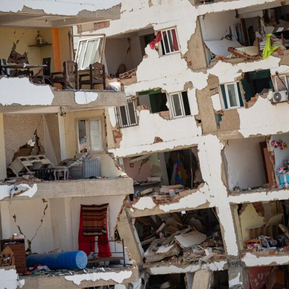 Frontera Digital,  Nacionales,  Delcy Rodríguez informó que han inspeccionado más de 30.000 edificios tras los terremotos