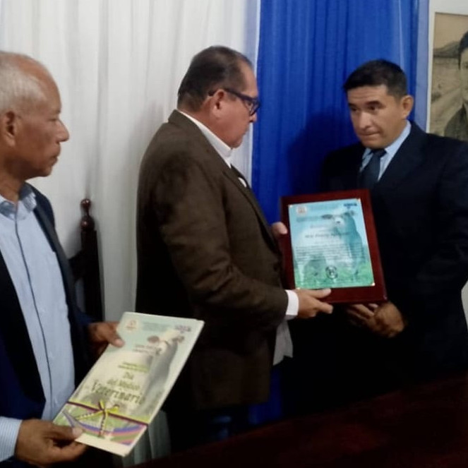 Frontera Digital, Diario Frontera, Municipalidad celebró con Sesión Especial los 80 años del Día del Médico Veterinario en El Vigía