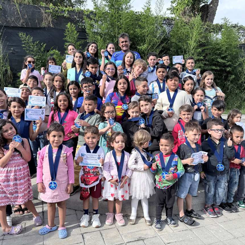 Frontera Digital,  Deportes,  Apula celebró III Campeonato de Natación 
en su centro recreativo para la salud y la vida
