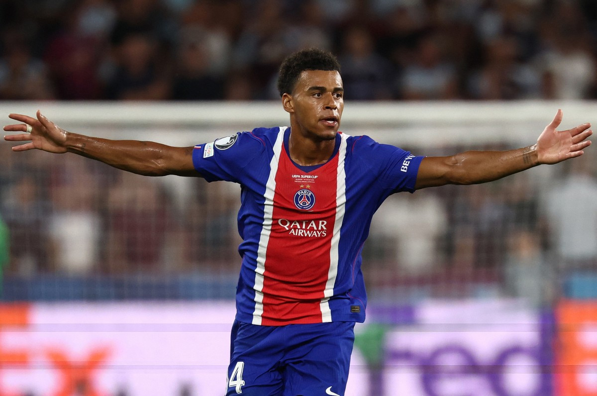 Diario Frontera, Frontera Digital,  Deportes, ,Désiré Doué marcó el gol que desempató el encuentro entre el PSG y el Aston Villa| Foto: Franck Fife/AFP,PSG alza por segunda vez la Supercopa de Europa 
tras derrotar al Aston Villa
