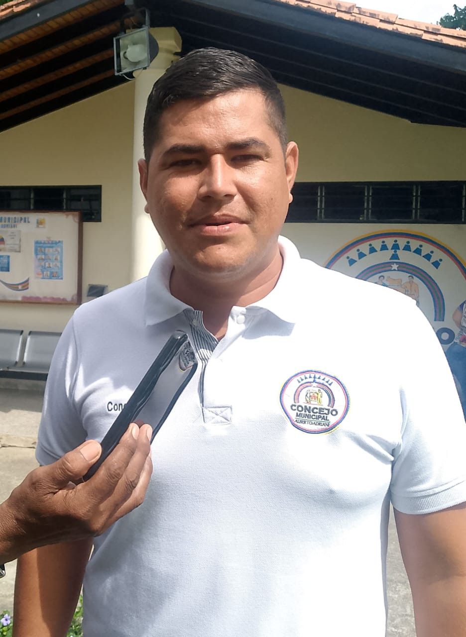 Diario Frontera, Frontera Digital,  El Vigía Panamericana, ,El edil denunció que los cortes eléctricos diarios son mayores de 4 horas diarias, sumados a la ola de calor, mantienen a la población en condiciones inhumanas, ya que vivir en El Vigía, hoy en día es una tortura diaria,El Vigía se asfixia por los cortes de electricidad y Corpoelec mantiene un silencio inhumano