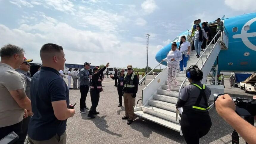 Diario Frontera, Frontera Digital,  Nacionales, ,Llegaron a Venezuela 192 repatriados en un vuelo procedente de Estados Unidos