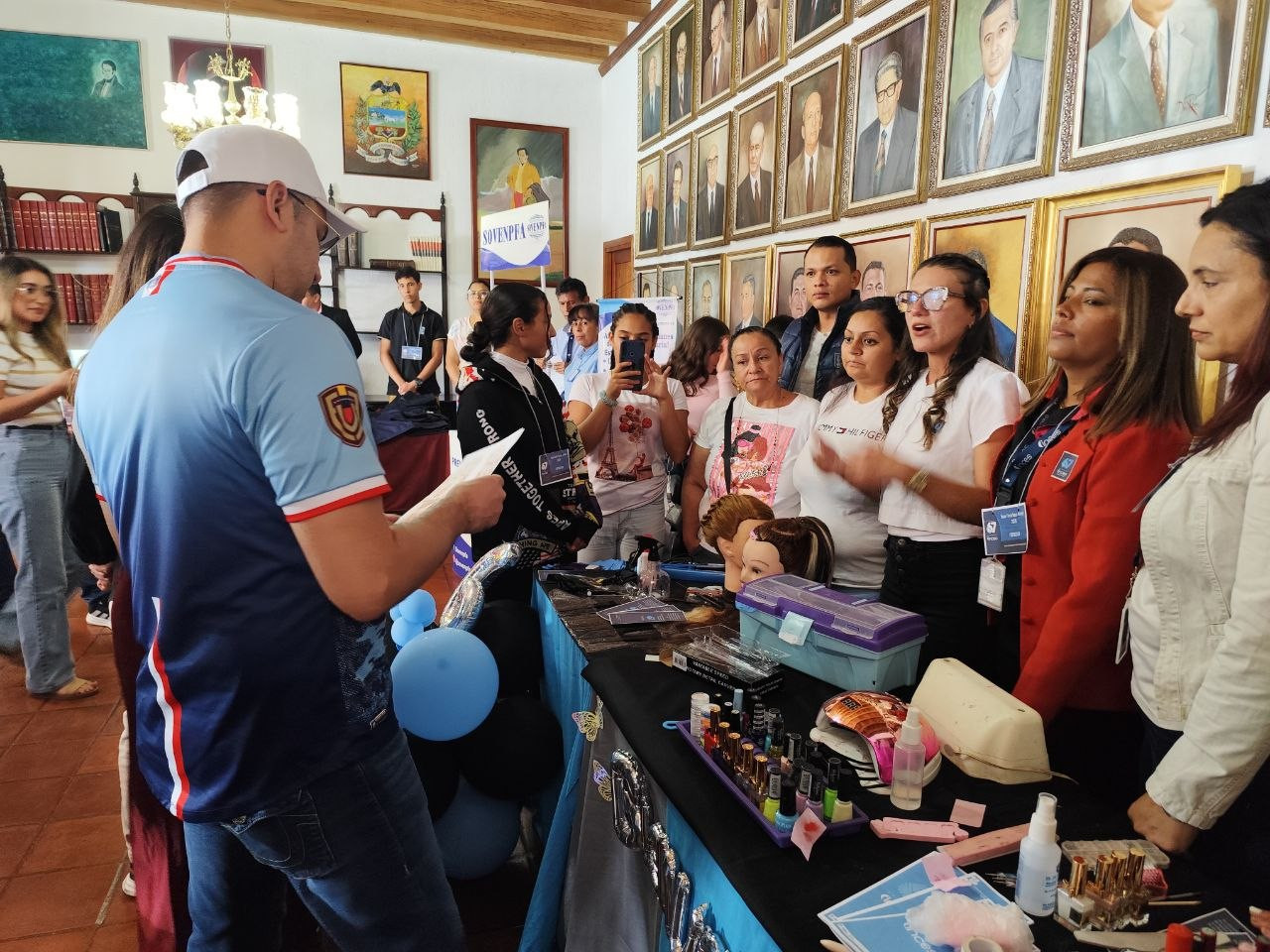 Diario Frontera, Frontera Digital,  Regionales, ,Durante el recorrido por las exhibiciones de los centros de formación de los municipios Libertador, Alberto Adriani y Andrés Bello, el mandatario enfatizó la versatilidad de los programas impartidos,Inces celebra su 67.º aniversario con expo-feria en Mérida