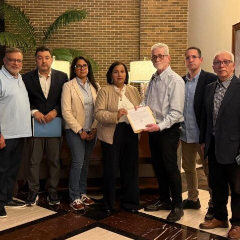 Frontera Digital,  Politica, Nacionales,  Dinorah Figuera recibió a familiares de presos políticos que pidieron incluir sus casos en las mesas de diálogo