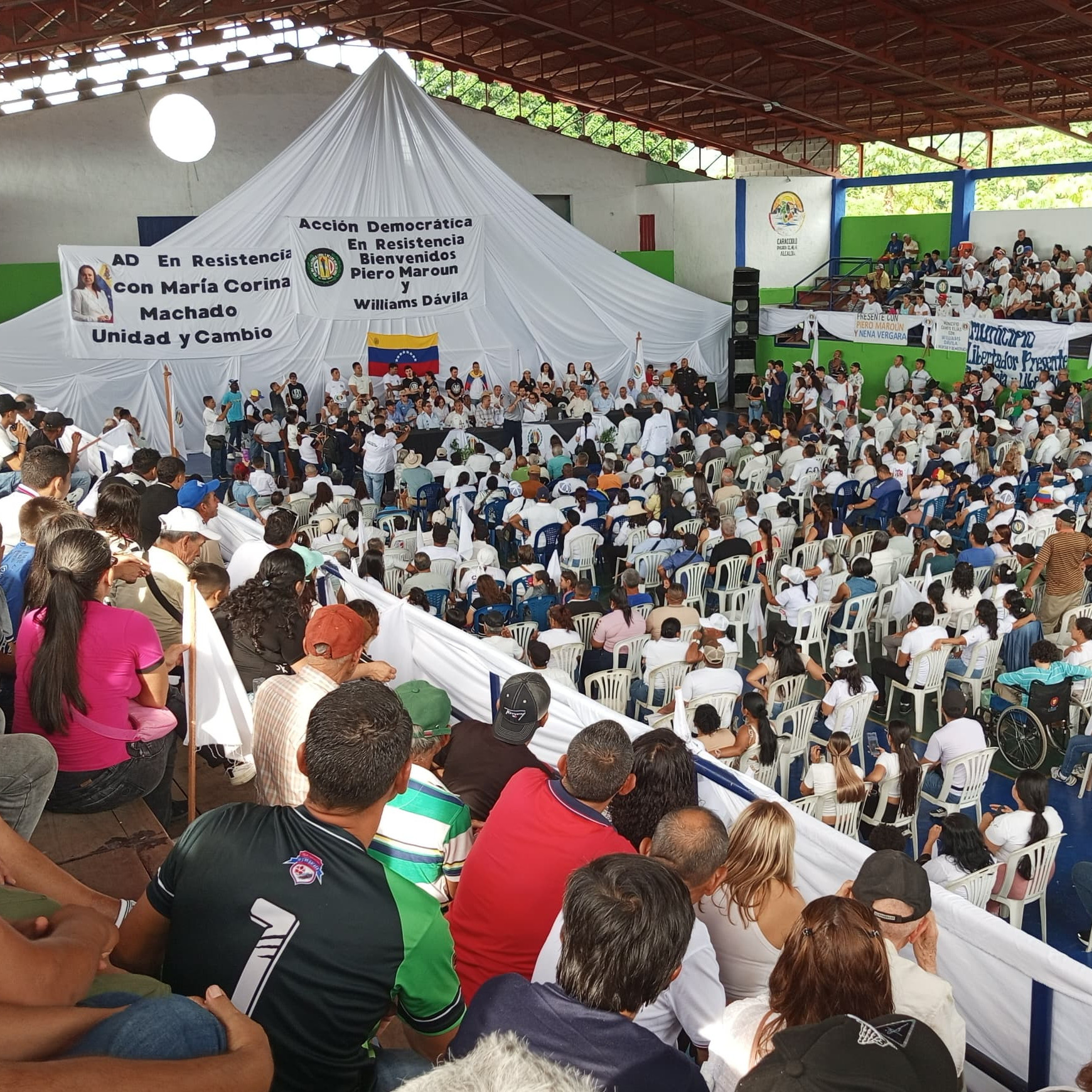 Frontera Digital, Diario Frontera, AD en Resistencia reunió estructuras de diez municipios en Tucaní 
con respaldo de dirigentes nacionales
