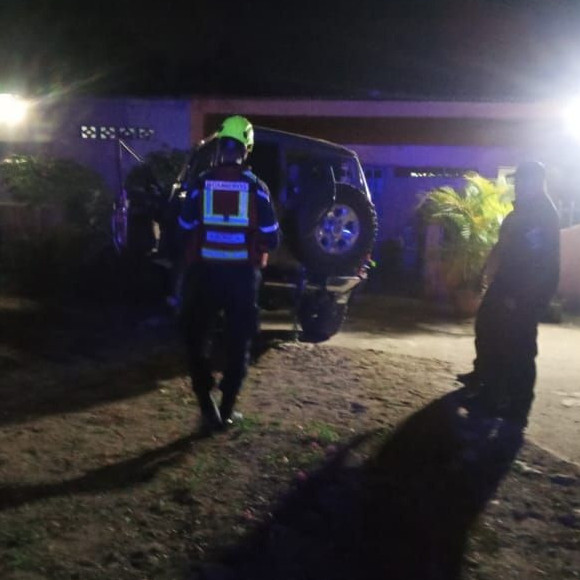 Frontera Digital,  Sucesos,  Una joven falleció tras volcamiento fuera de la vía en Caño Arenas de Alberto Adriani