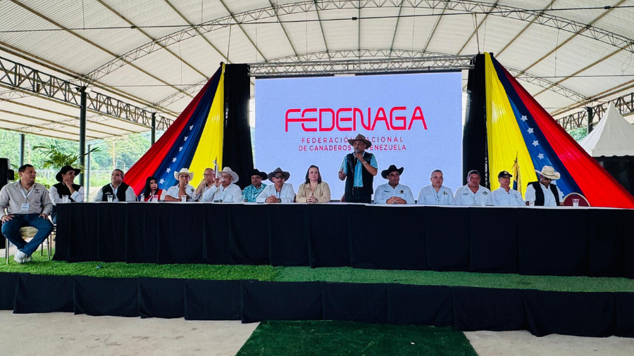 Diario Frontera, Frontera Digital,  Nacionales, ,La agenda planteada para su gestión incluye mejorar el acceso al combustible, reforzar la seguridad de los productores, establecer mecanismos de financiamiento acordes con los ciclos de producción ganadera, promover incentivos fiscales y revisar instrumentos jurídicos relacionados con el sector.,José Labrador es electo nuevo presidente de Fedenaga