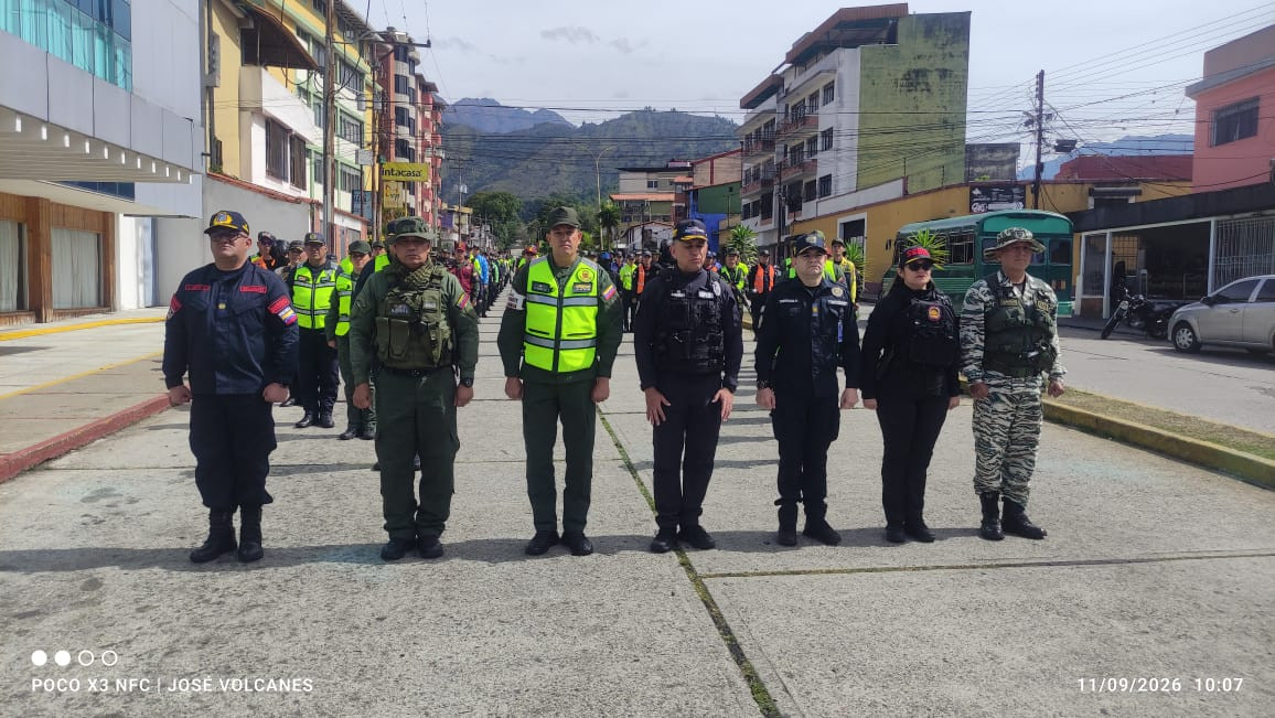 Diario Frontera, Frontera Digital,  Regionales, ,Despliegan operativo "Mérida Segura 2026" con más de 800 funcionarios para garantizar la paz en Mérida