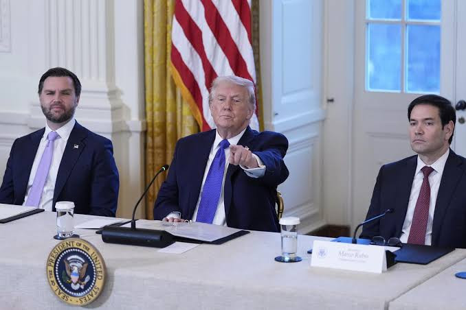 Diario Frontera, Frontera Digital,  Internacionales, ,Senadores piden al gobierno de Trump revelar destino de ingresos petroleros venezolanos