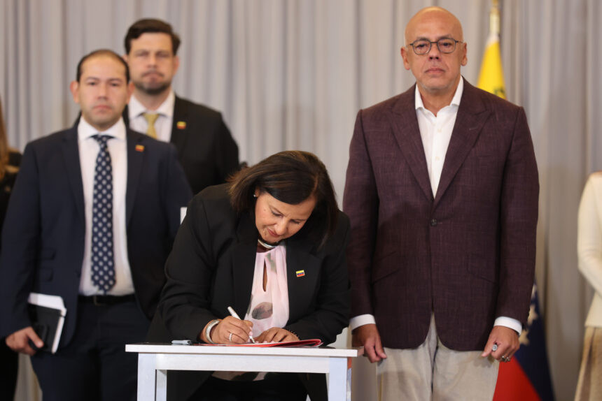 Diario Frontera, Frontera Digital,  Nacionales, ,Jorge Rodríguez aseguró que desbloqueo de portales incluye levantamiento de sanciones a periodistas