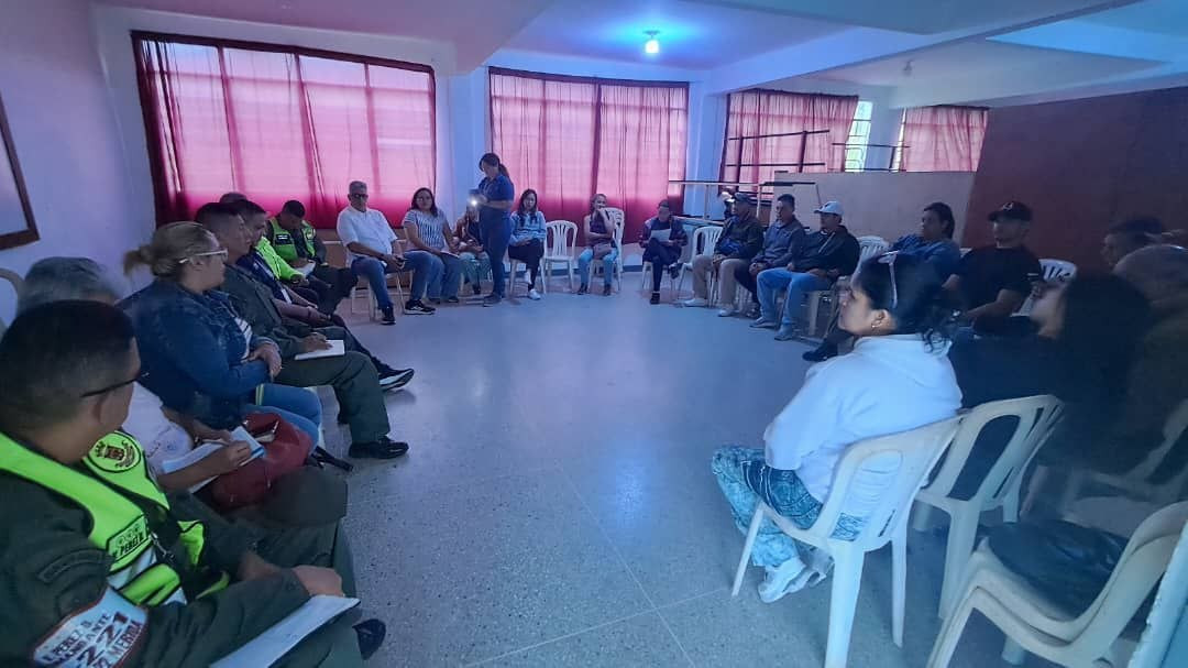 Diario Frontera, Frontera Digital,  Regionales, ,‎La secretaria Villarreal destacó que estas acciones forman parte de las directrices orientadas por el gobernador Arnaldo Sánchez para consolidar la paz y el bienestar en las comunidades,Regulan ciclismo y refuerzan seguridad en Gonzalo Picón Febres