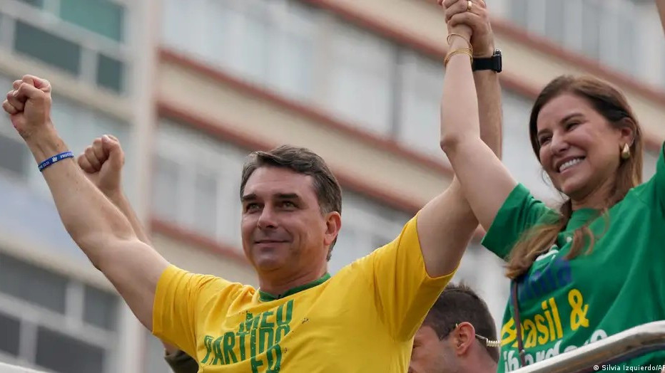 https://fronteradigital.com.ve/Flávio Bolsonaro sigue acortando distancia a Lula en sondeos