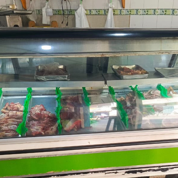 Frontera Digital,  El Vigía Panamericana,  Carniceros de Obispo Ramos de Lora pierden sus productos por fallas del servicio eléctrico.