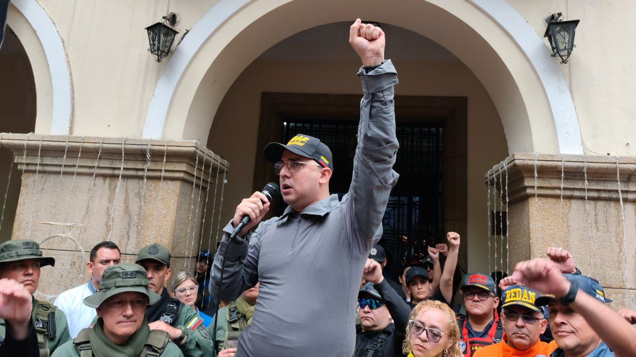 Diario Frontera, Frontera Digital,  Regionales, ,‎Esta tribuna contó con la presencia del gobernador del estado Mérida, Arnaldo Sánchez, quien destacó que este es un nuevo desafío que le corresponde enfrentar a la Revolución,Gobernador Arnaldo Sánchez encabez{o Tribuna Antiimperialista en Mérida