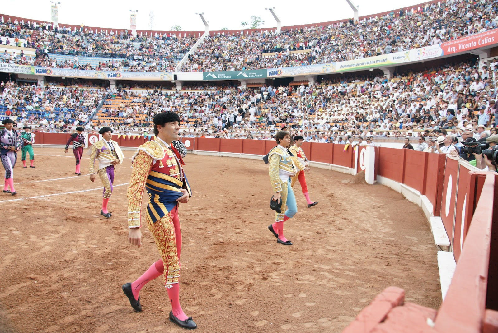 Diario Frontera, Frontera Digital,  Entretenimiento, ,Se espera que en los próximos días la situación sociopolítica del país vaya ofreciendo la confianza para que a finales de este mes se escuchen clarines y timbales en Pueblo Nuevo. Foto: Aníbal García Soteldo,La Feria de San Sebastián 2026 garantiza su realización 
según autoridades gubernamentales del estado Táchira