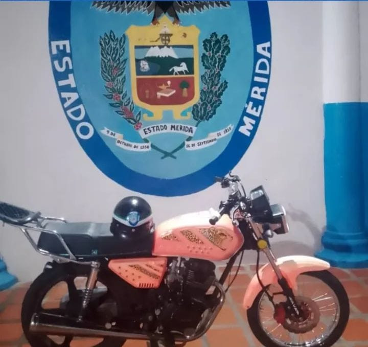 Diario Frontera, Frontera Digital,  Sucesos, ,Policía retuvo motocicleta por diversas infracciones en el municipio Sucre de Mérida