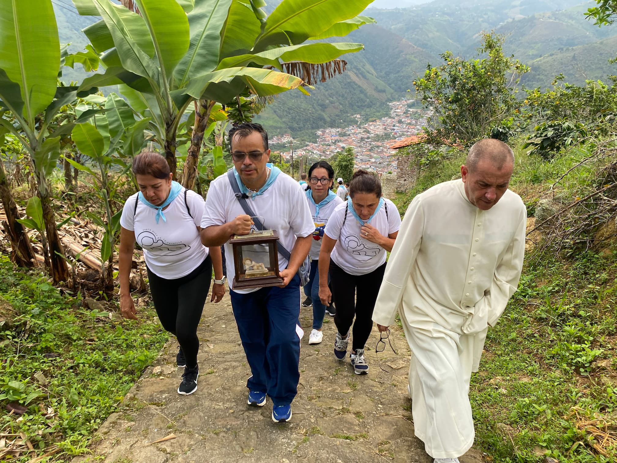 Diario Frontera, Frontera Digital,  Mocoties, ,En Zea el Santo Niño de la Cuchilla regresó a su Santuario con una emotiva eucaristía