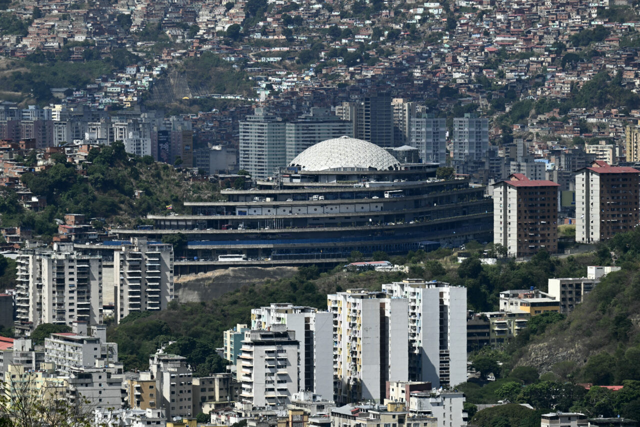 Diario Frontera, Frontera Digital,  Internacionales, ,Trump cancela nuevos ataques en Venezuela y anuncia inversión petrolera de $ 100.000 millones