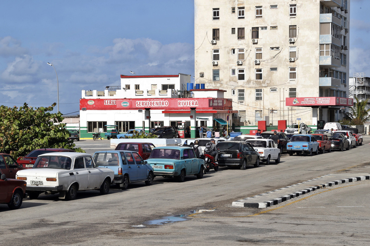 Diario Frontera, Frontera Digital,  Internacionales, ,El fin del petróleo venezolano para Cuba desata las colas por combustible en la isla