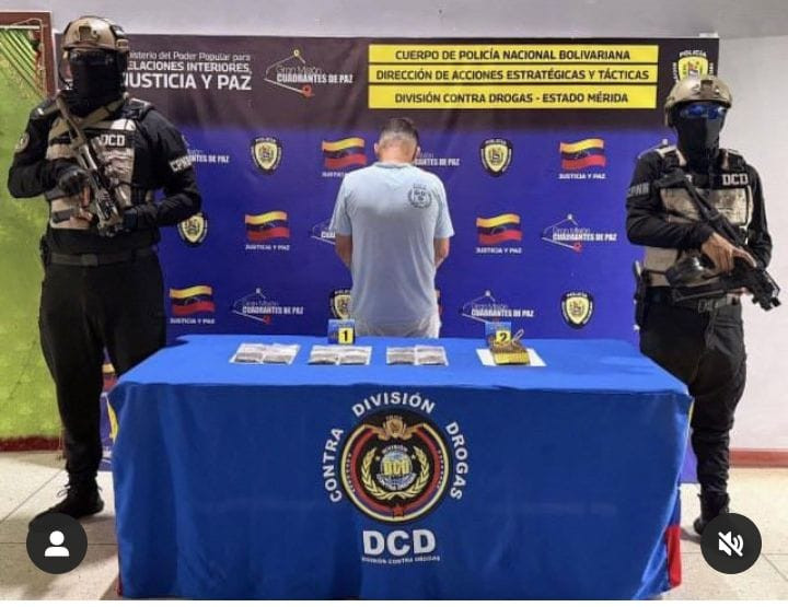 Diario Frontera, Frontera Digital,  Sucesos, ,PNB capturó a ciudadano en flagrancia tras incautarle 18 envoltorios de droga en Mérida