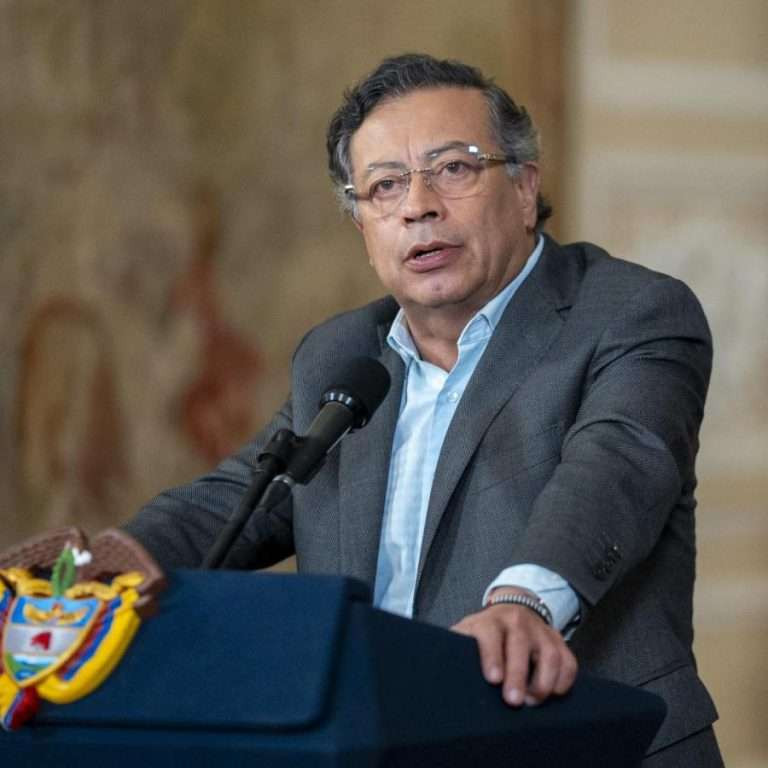 Diario Frontera, Frontera Digital,  Internacionales, ,Petro dispuesto a retomar armas para defender a Colombia tras amenaza de Trump