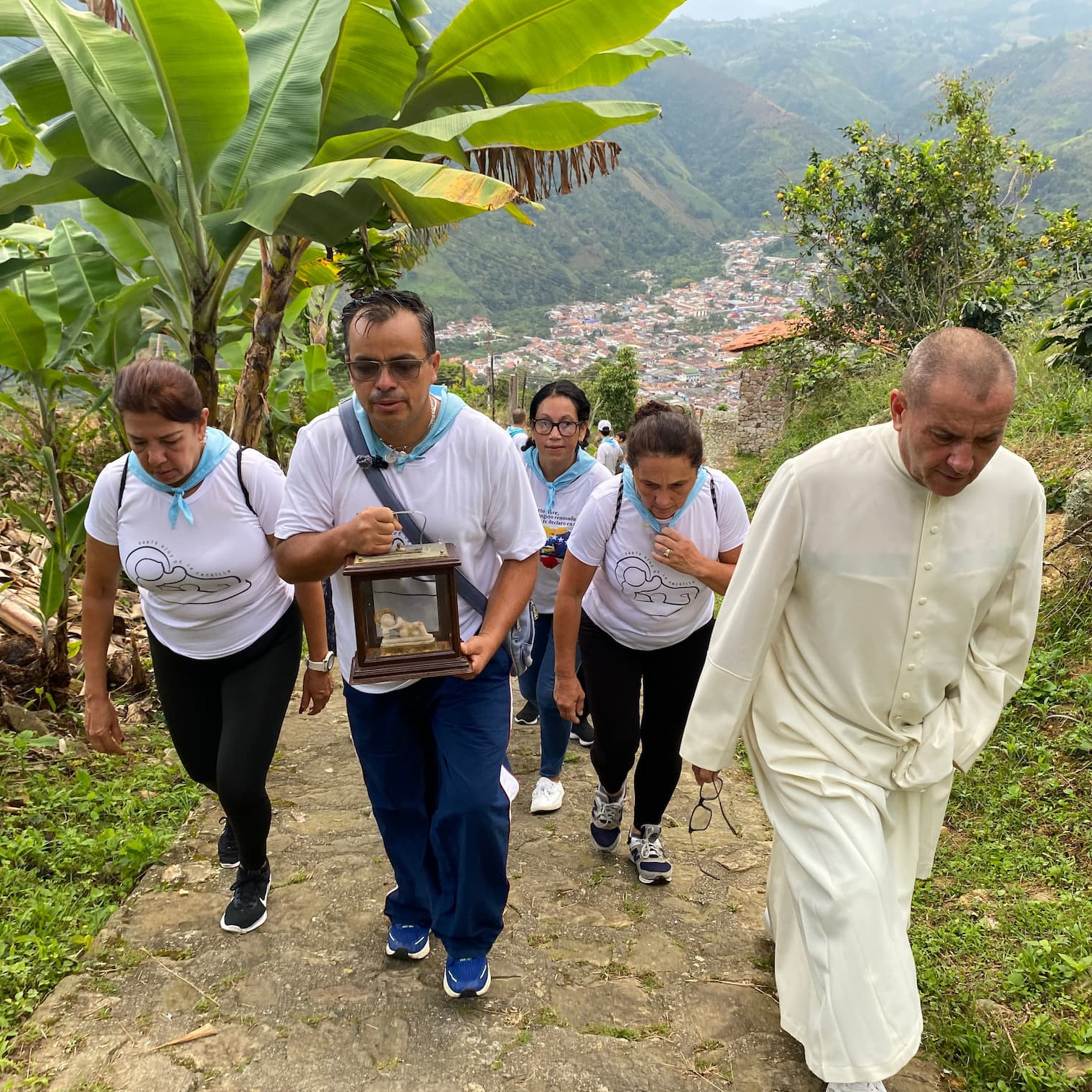 Diario Frontera, Frontera Digital,  Mocoties, ,En Zea el Santo Niño de la Cuchilla regresó a su Santuario con una emotiva eucaristía